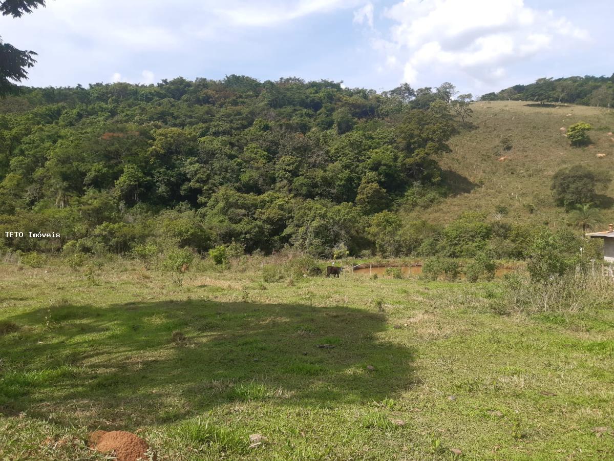 Sítio à venda com 2 quartos, 4m² - Foto 13