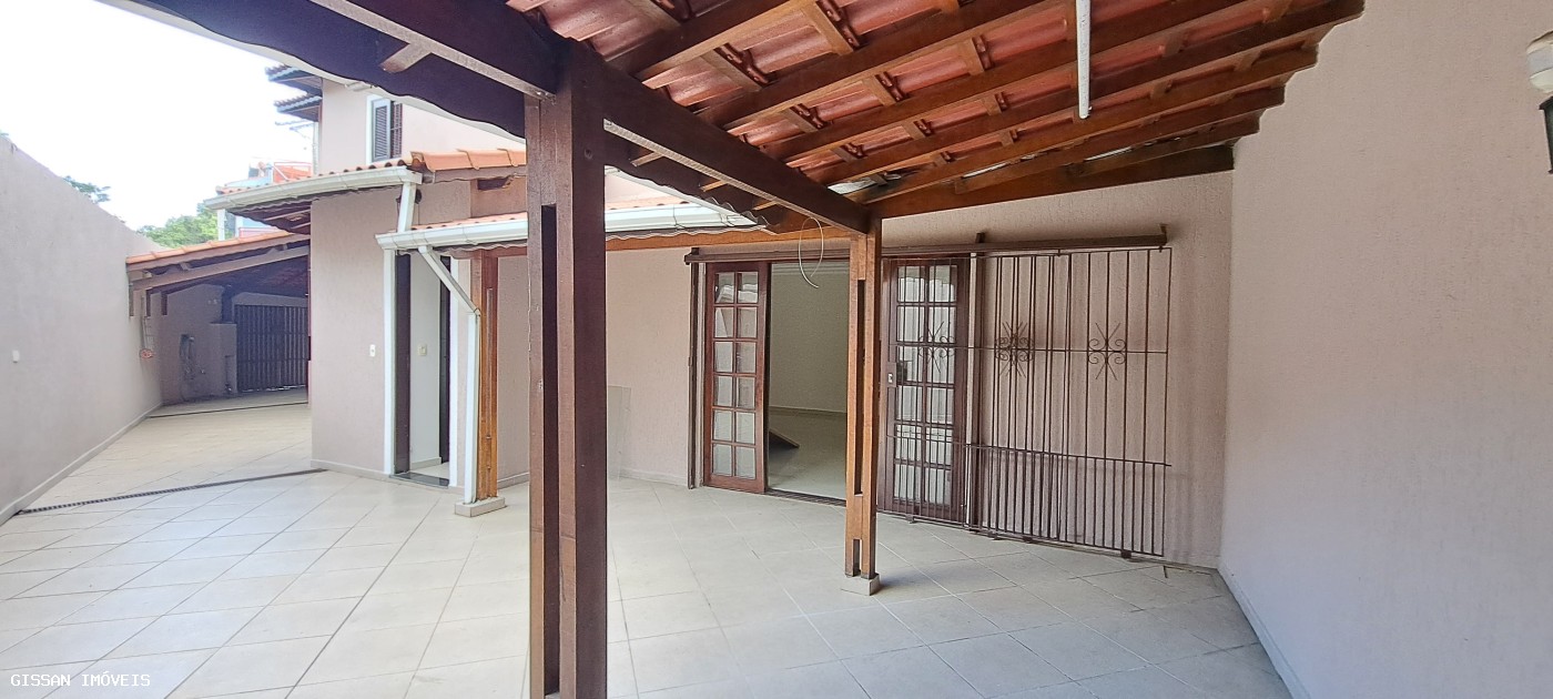 Sobrado à venda com 3 quartos, 192m² - Foto 7