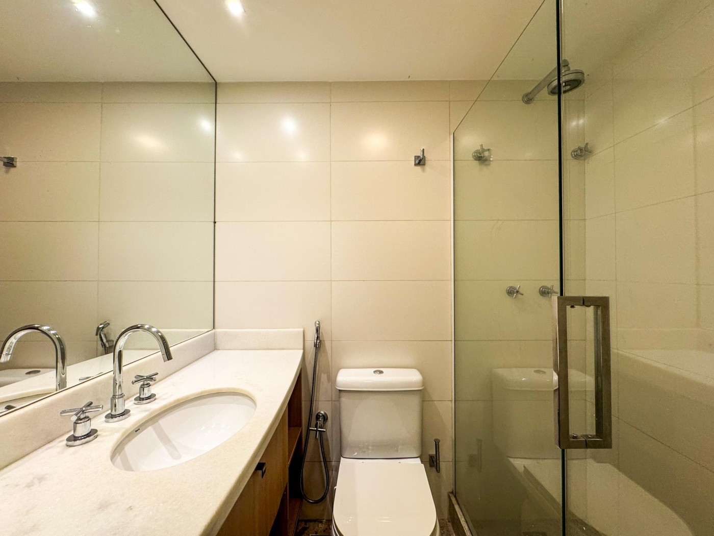 Apartamento à venda com 3 quartos, 199m² - Foto 50