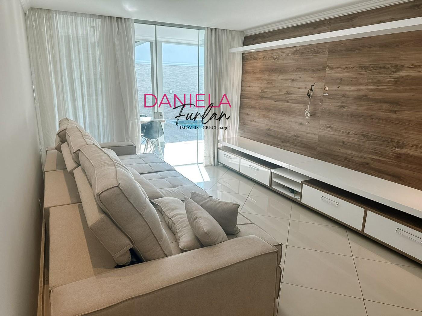 Casa de Condomínio à venda com 3 quartos, 310m² - Foto 2