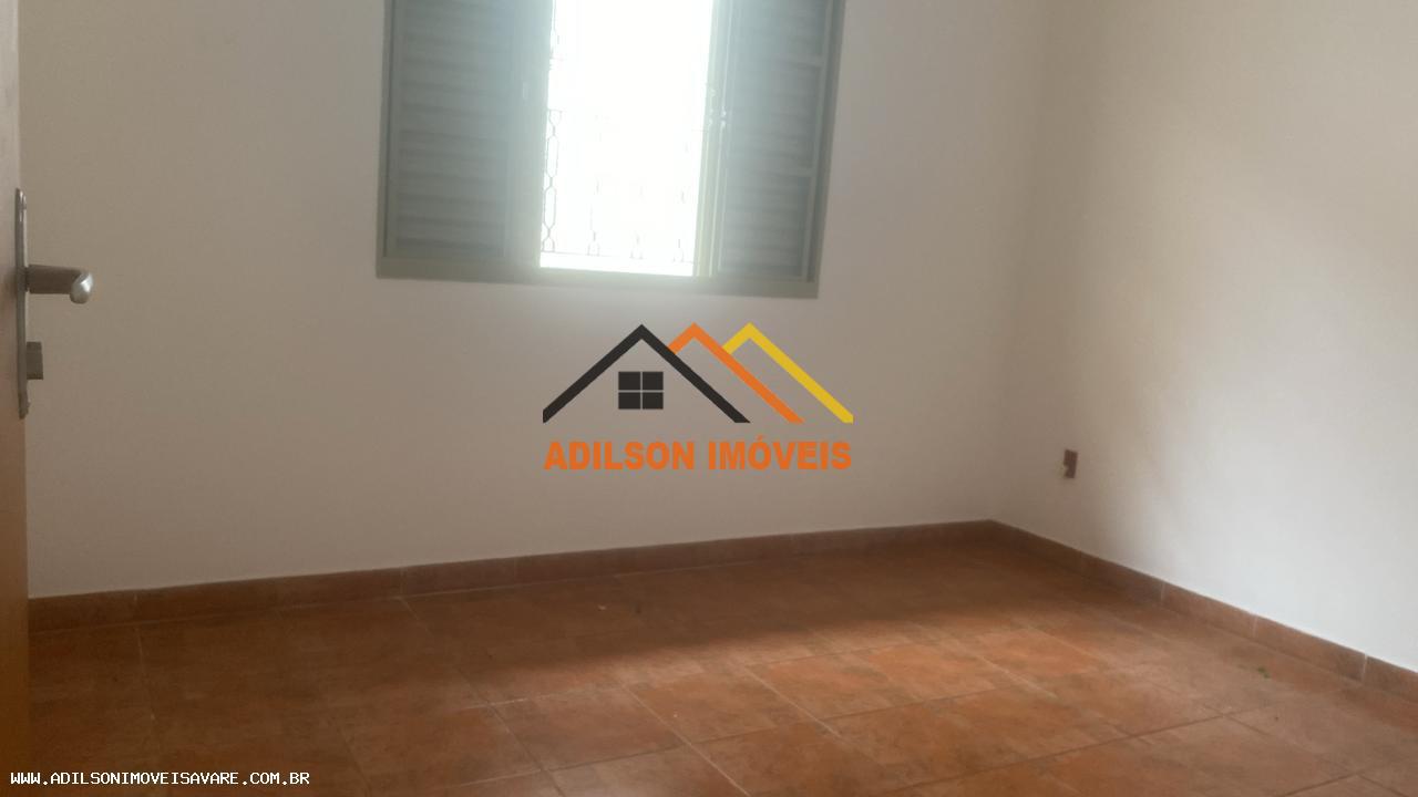 Casa à venda com 3 quartos, 160m² - Foto 14