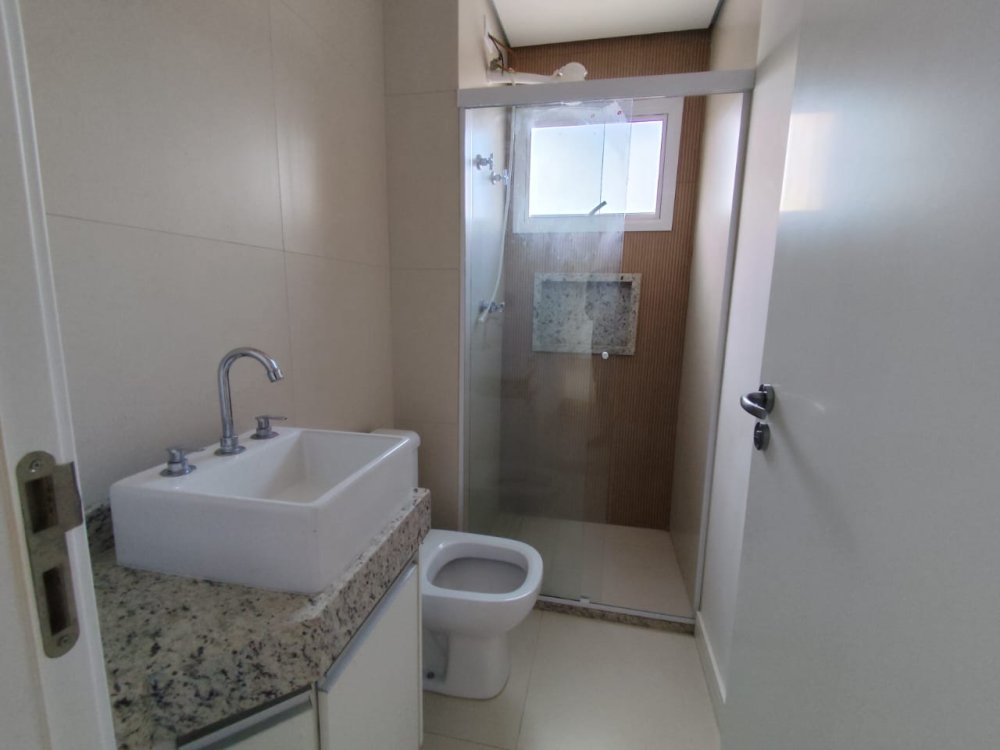 Apartamento para alugar com 2 quartos, 70m² - Foto 22