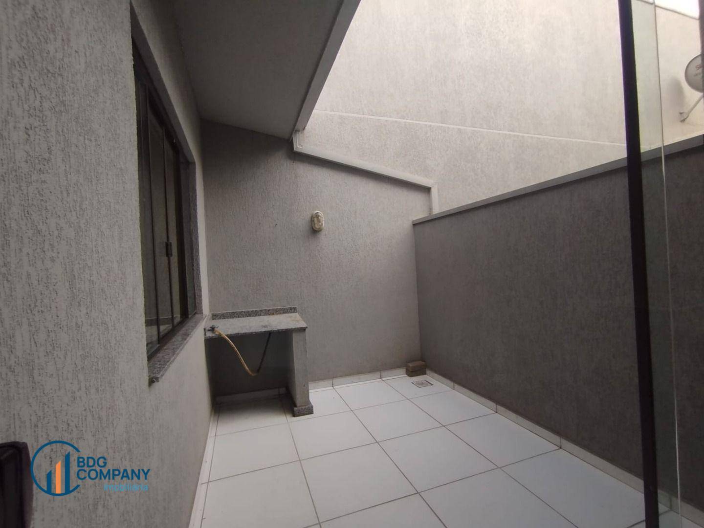 Apartamento para alugar com 3 quartos, 80m² - Foto 17