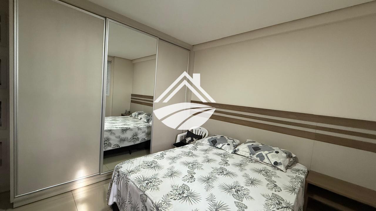 Apartamento à venda com 2 quartos, 84m² - Foto 2