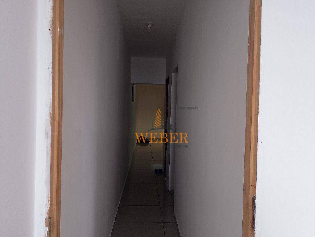 Casa à venda com 3 quartos, 125m² - Foto 11