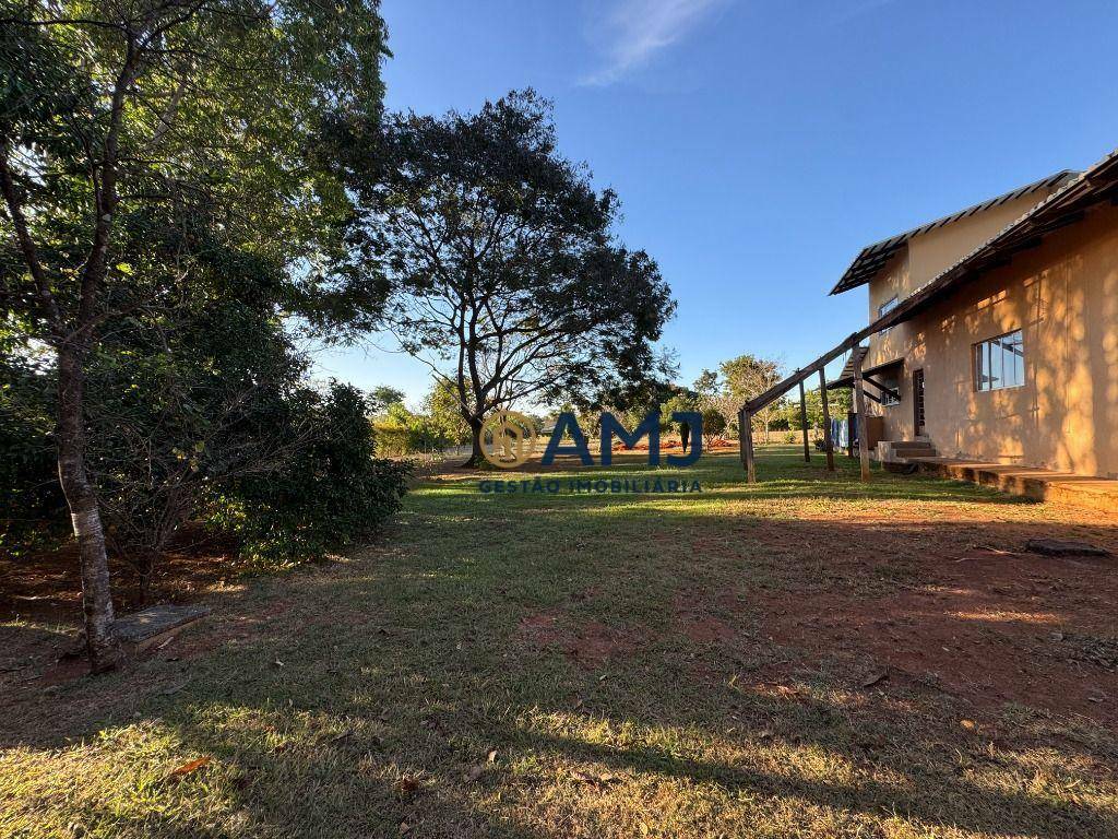 Chácara à venda com 4 quartos, 301m² - Foto 9