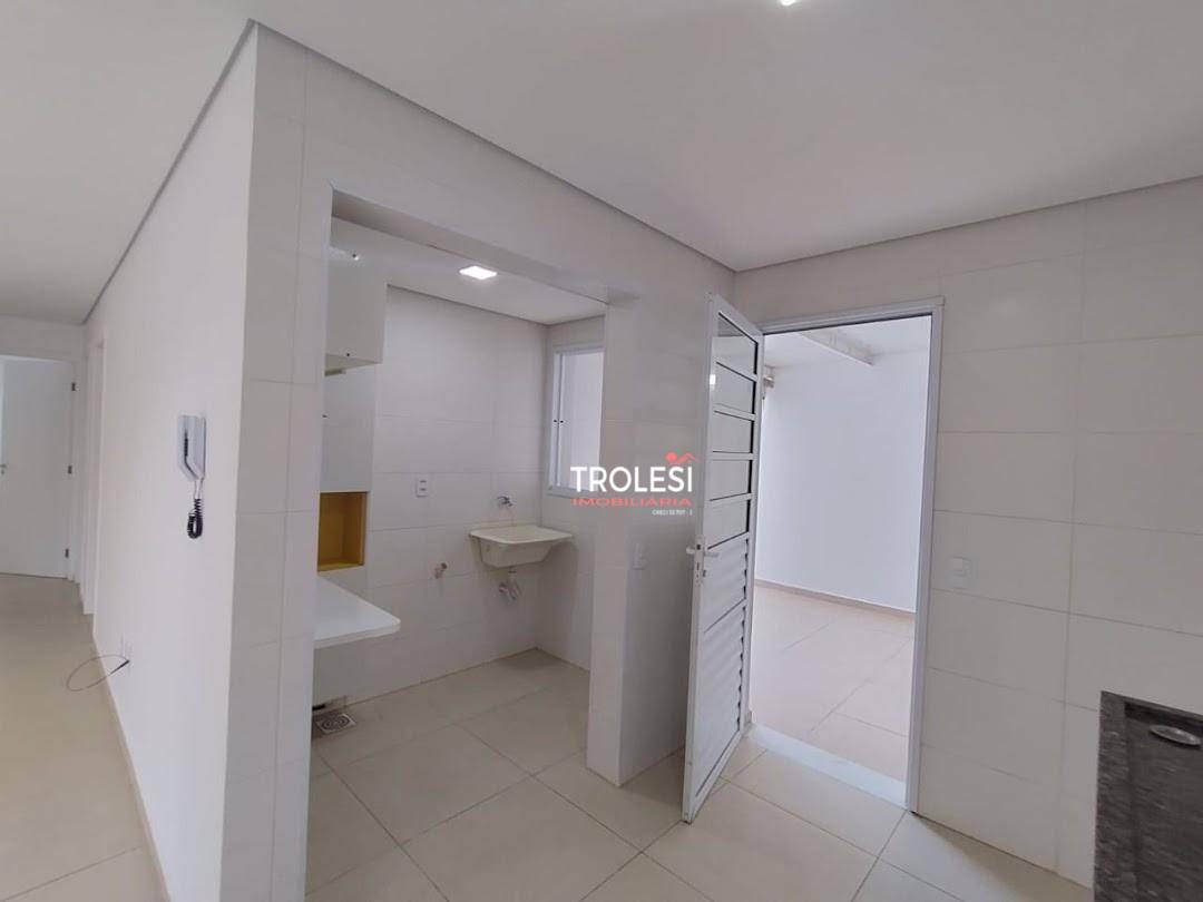 Apartamento para alugar com 3 quartos, 125m² - Foto 9