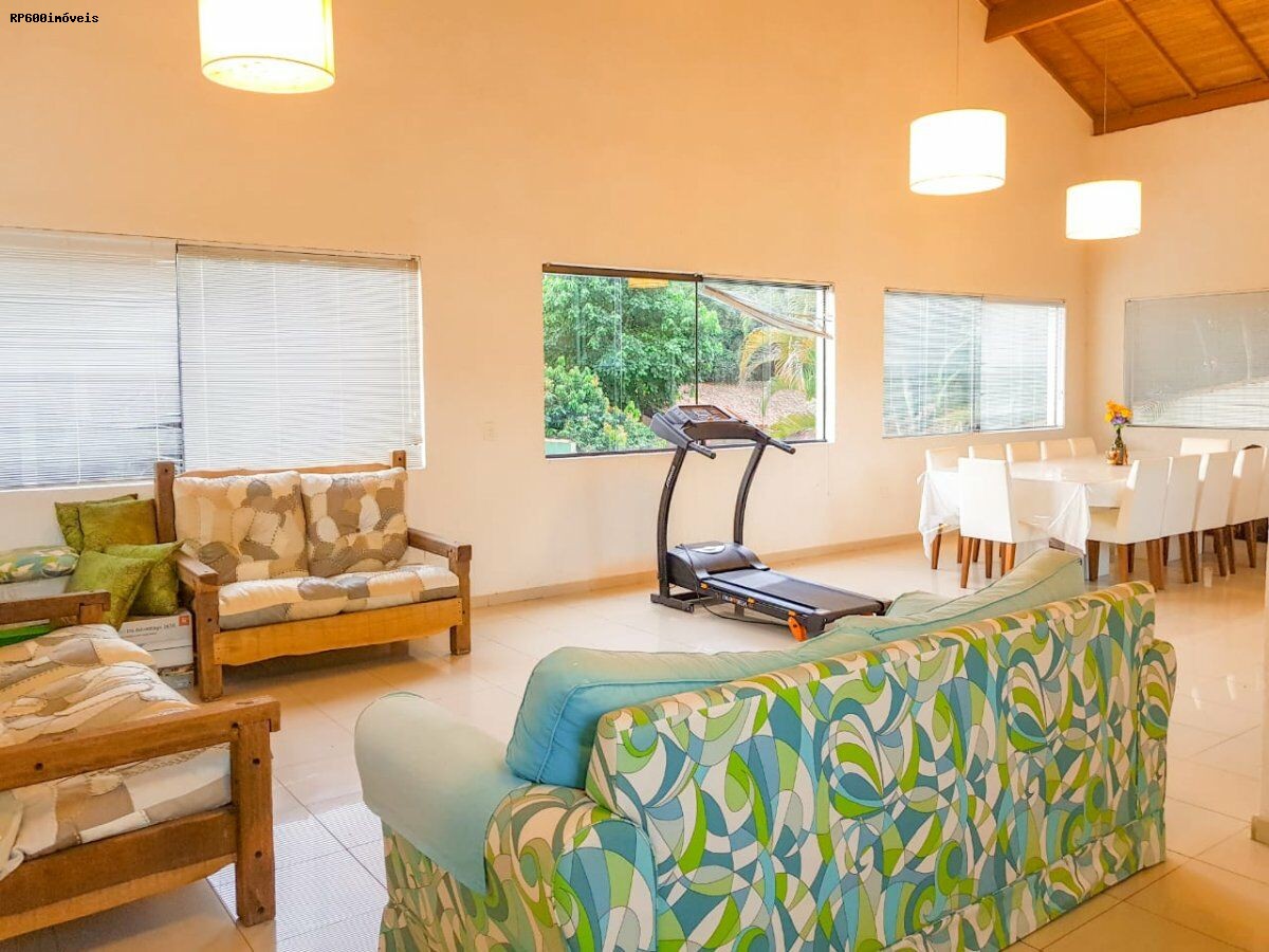 Casa à venda com 1 quarto, 166m² - Foto 15