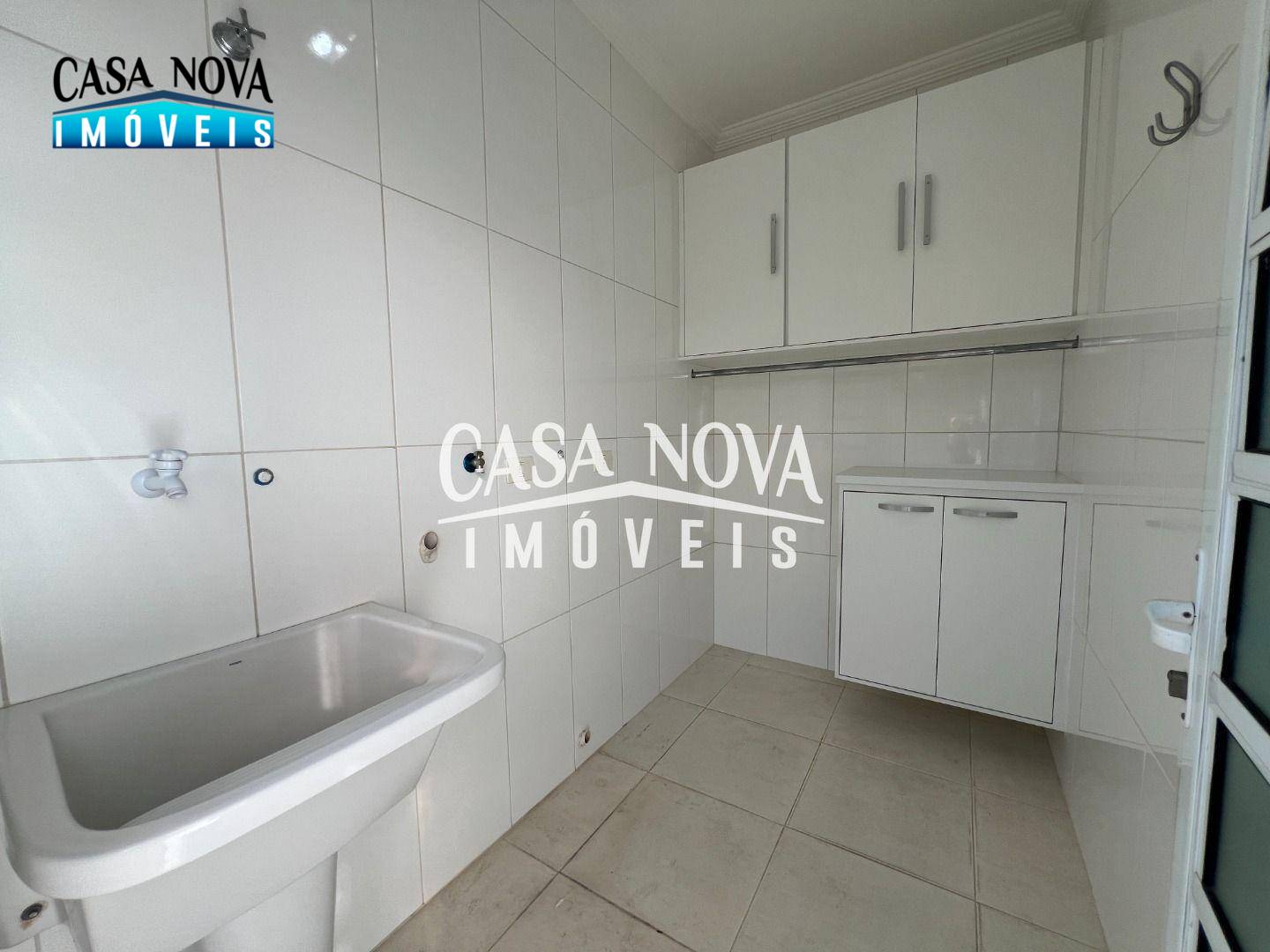 Casa de Condomínio para alugar com 3 quartos, 202m² - Foto 9
