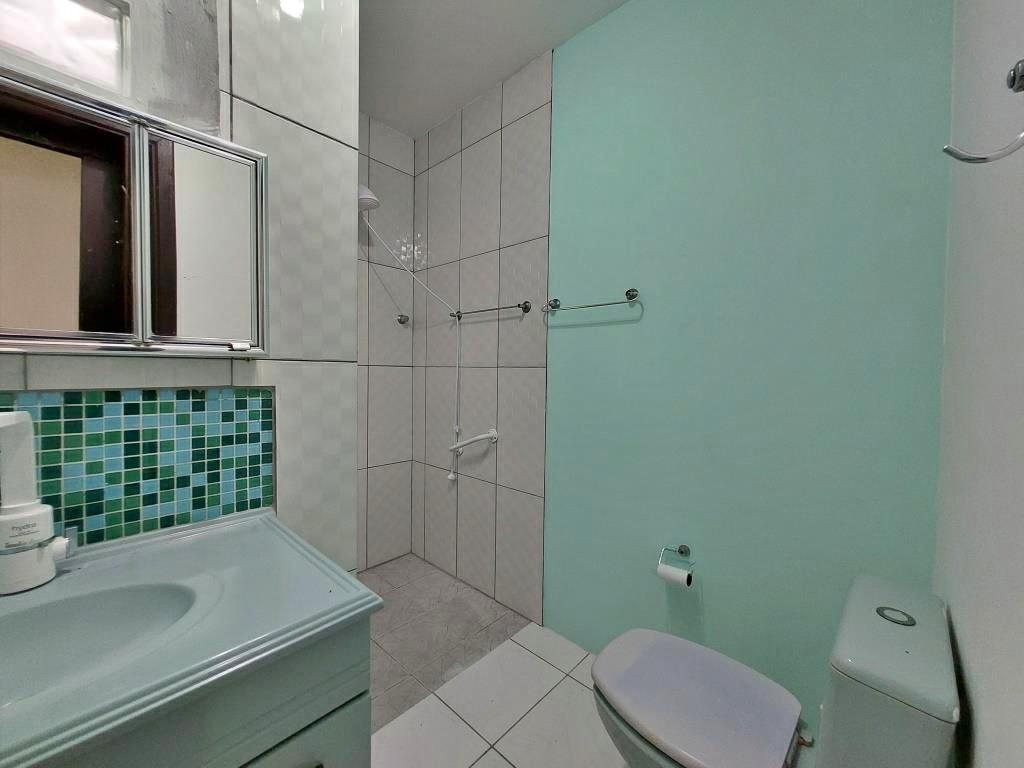 Casa à venda com 3 quartos, 204m² - Foto 29