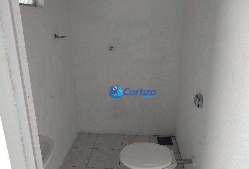 Casa à venda com 2 quartos, 101m² - Foto 6