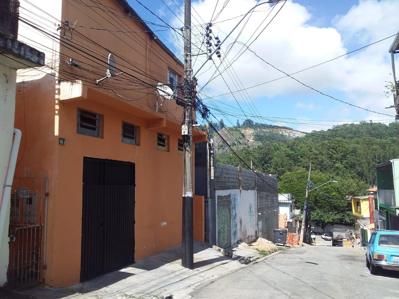 Sobrado à venda com 7 quartos, 200m² - Foto 7
