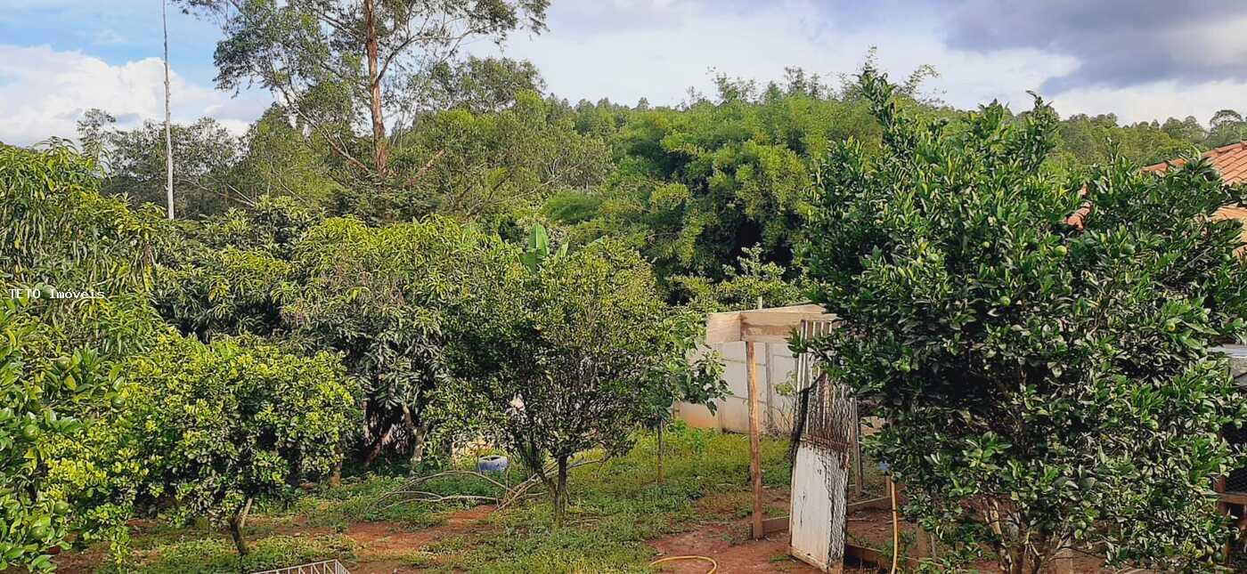 Chácara à venda com 2 quartos, 222m² - Foto 15
