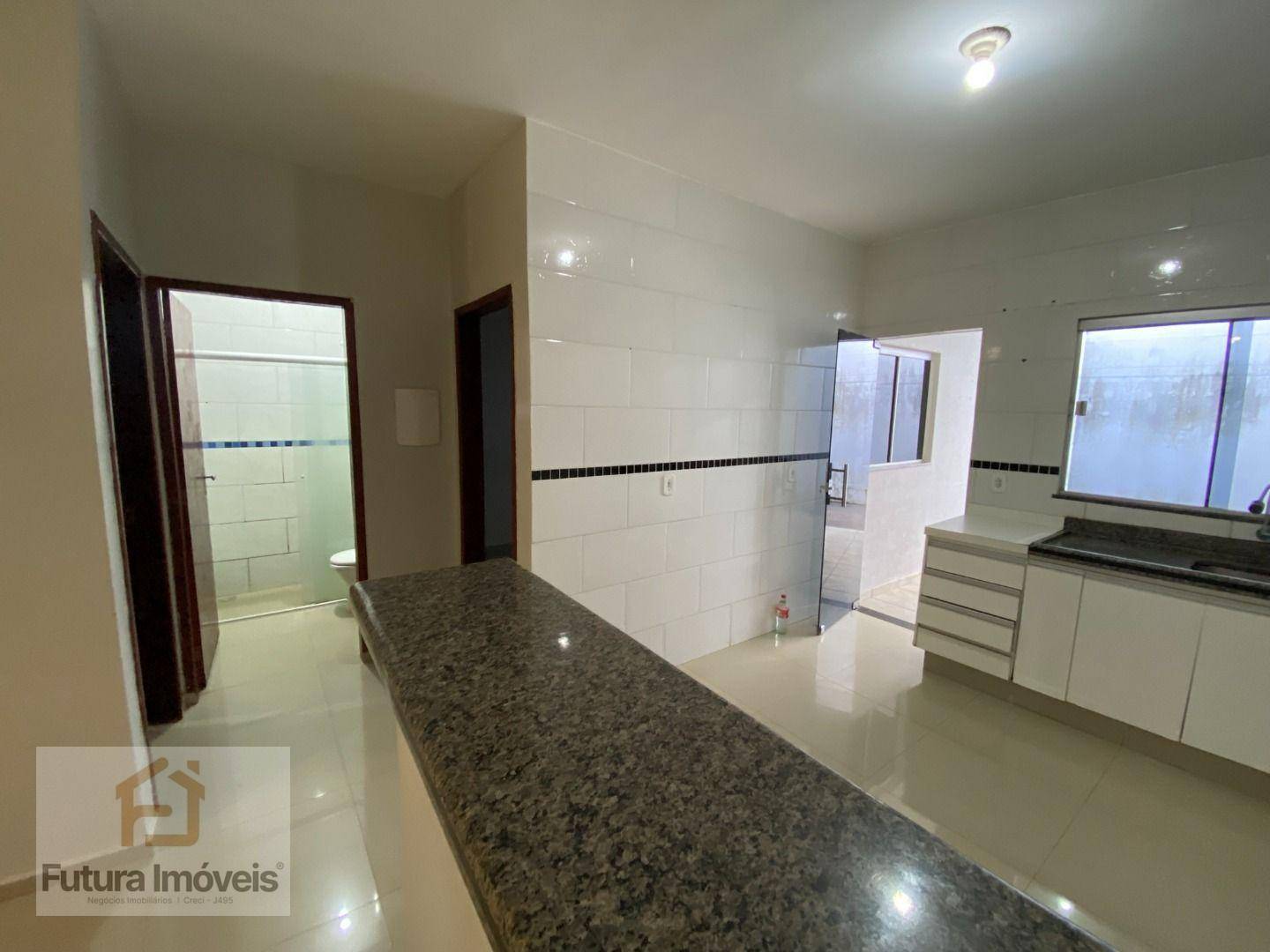 Casa para alugar com 2 quartos, 70m² - Foto 10