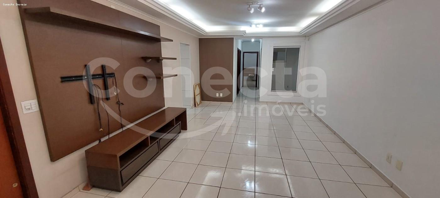 Casa à venda com 3 quartos, 202m² - Foto 12