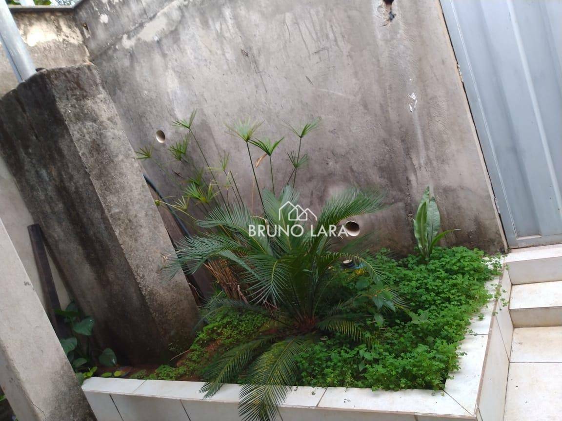 Casa à venda com 3 quartos, 220m² - Foto 39