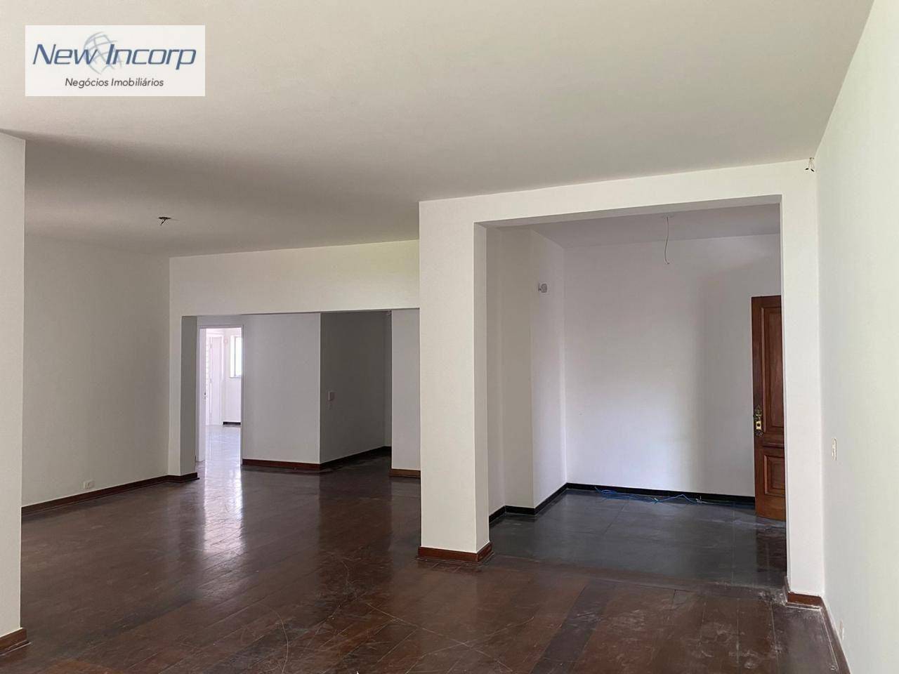 Casa à venda e aluguel com 4 quartos, 450m² - Foto 6