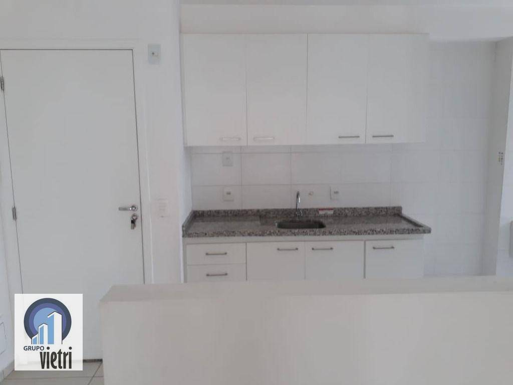 Apartamento para alugar com 3 quartos, 70m² - Foto 18