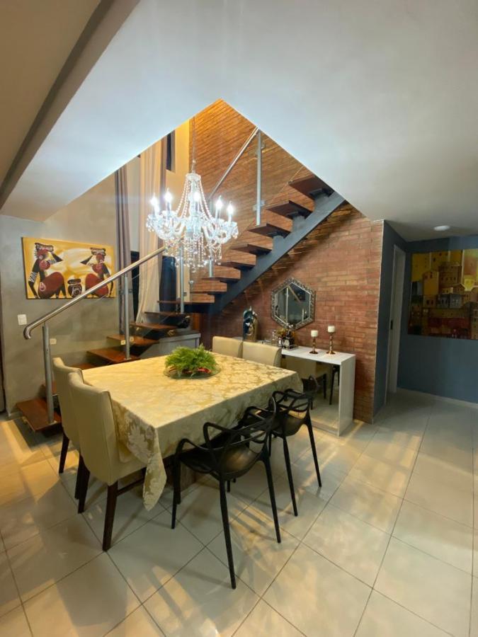 Cobertura à venda com 3 quartos, 198m² - Foto 1