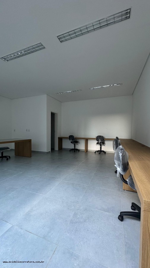 Apartamento para alugar com 2 quartos, 64m² - Foto 9