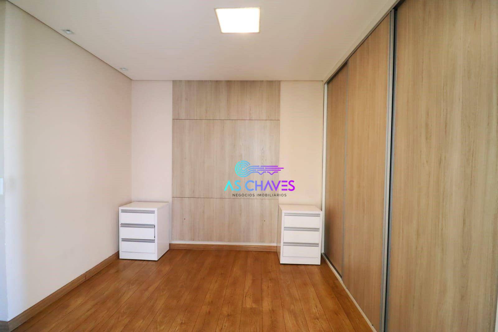 Apartamento à venda com 3 quartos, 83m² - Foto 15