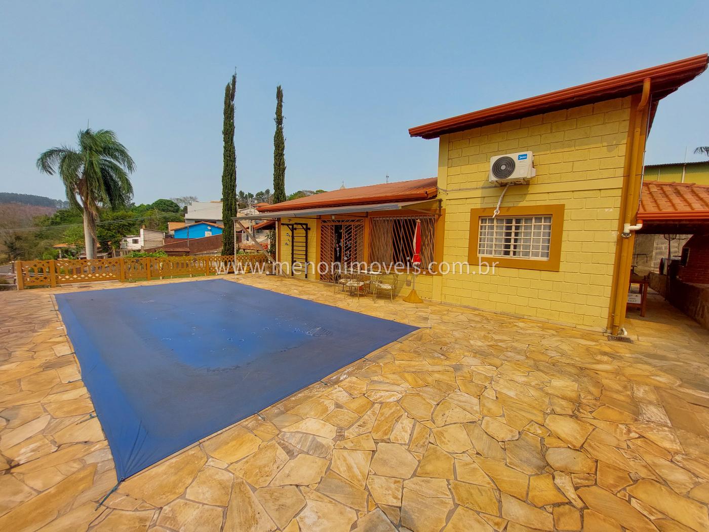 Chácara à venda com 2 quartos, 1350m² - Foto 2