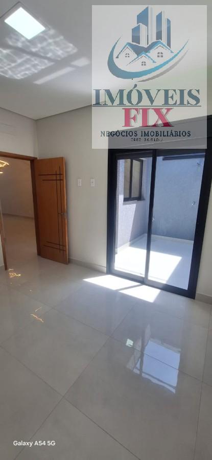 Casa à venda com 3 quartos, 125m² - Foto 14