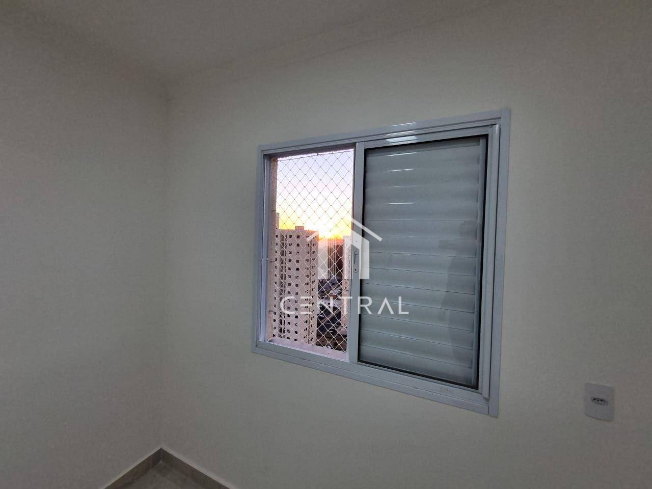 Apartamento à venda com 2 quartos, 51m² - Foto 4